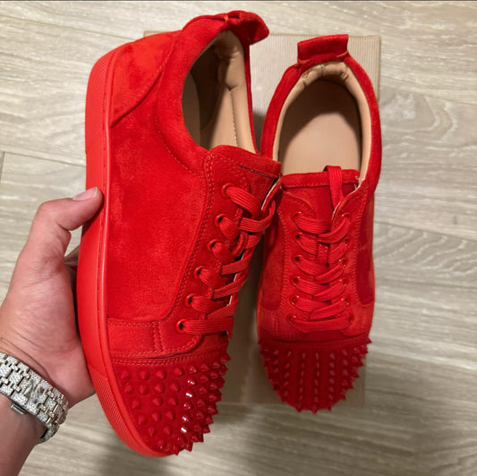 Red Buttons