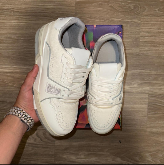 Trainer