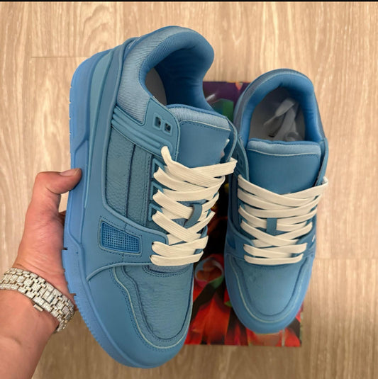 Trainer