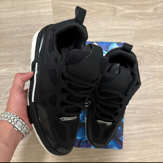 Trainer